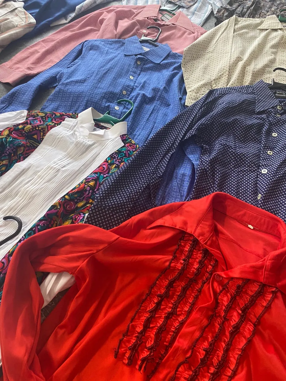 25pc mens 70’s and frill shirts mix