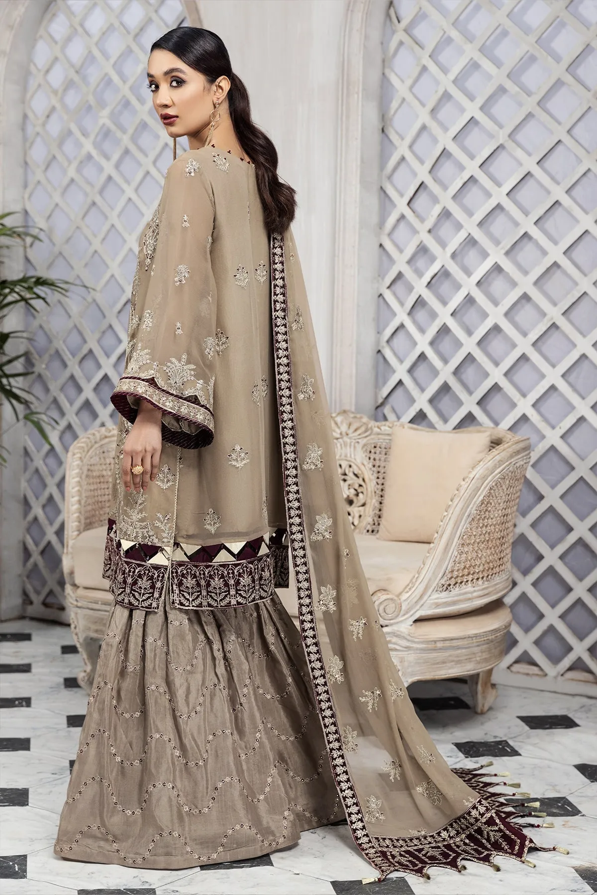 Alizeh Ik Dastaan Embroidered Chiffon Collection – Vasl