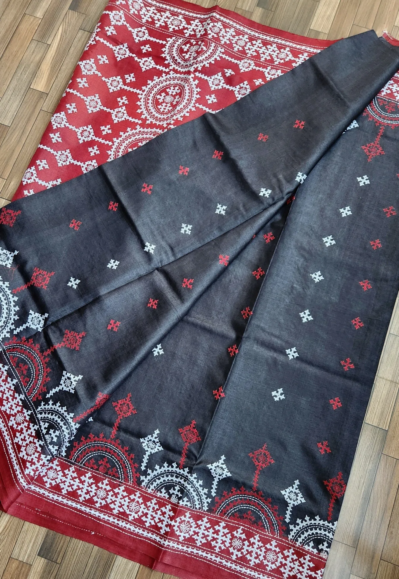DESIGNER KUTCHWORK SILK SAREE