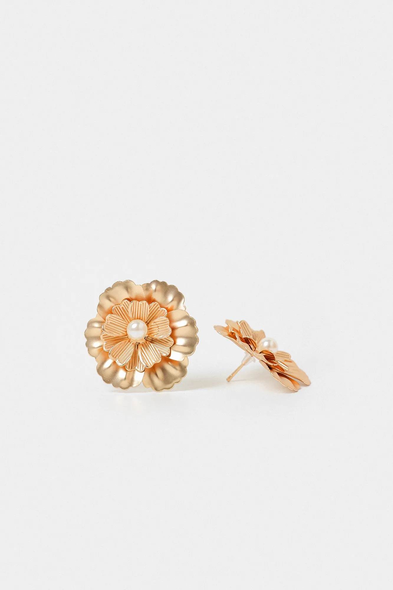 EARRINGS (E0405/110/131)