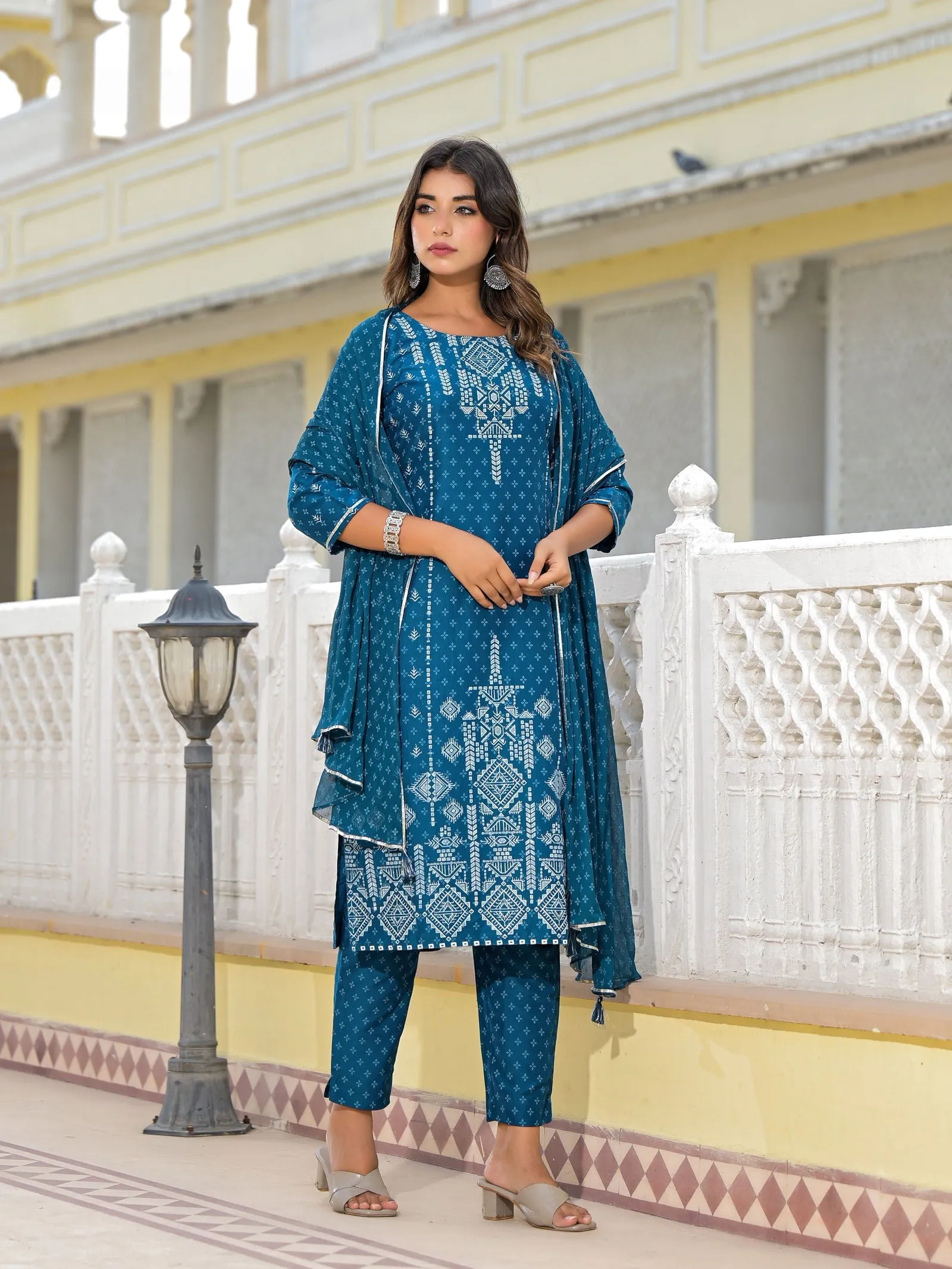Jashvi Blue Geometric Printed Viscose Kurta, Pant And Dupatta Set With With Mirror Work