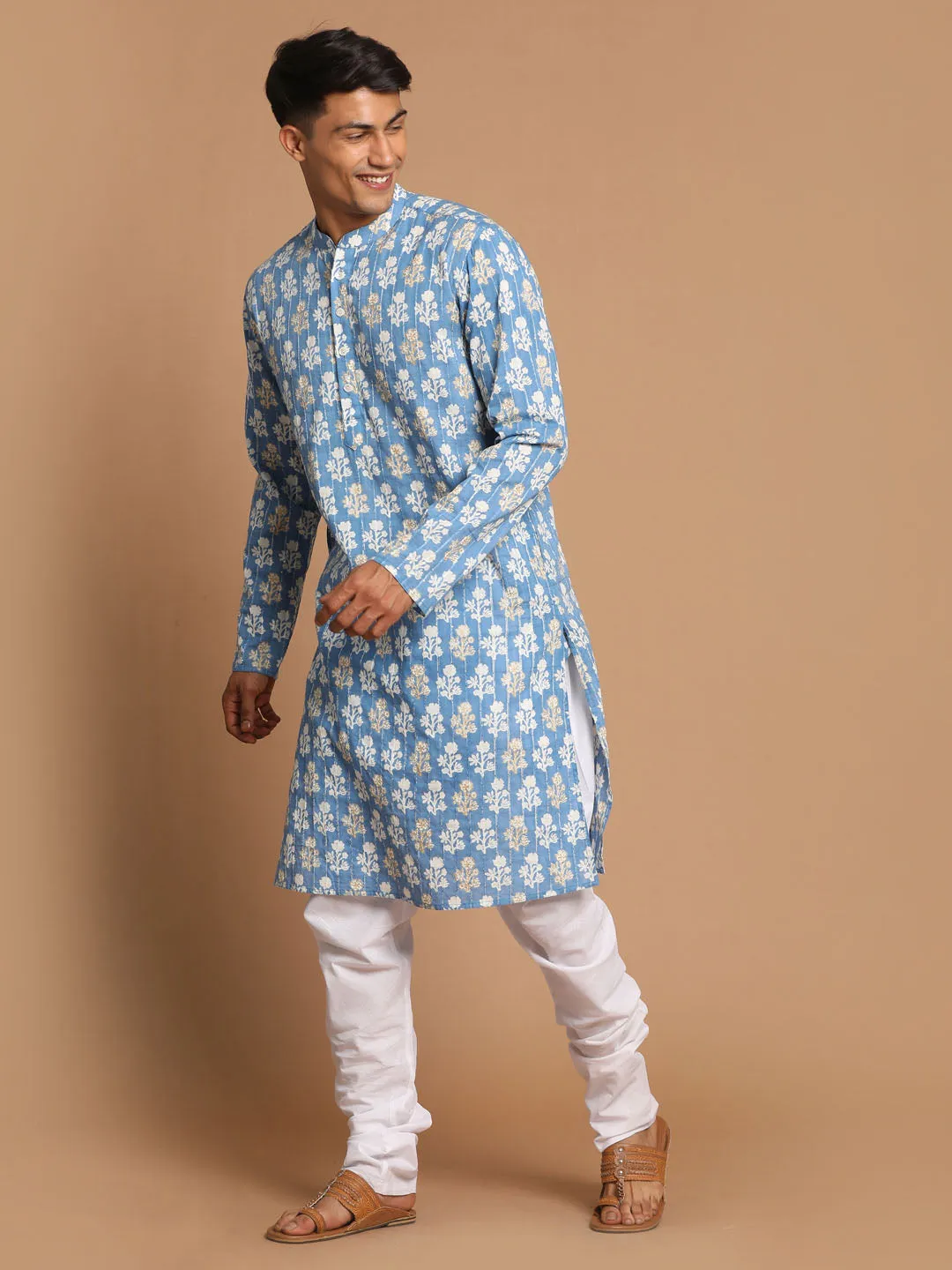 Men's Blue And White Cotton Kurta Pyjama Set - Vastramay