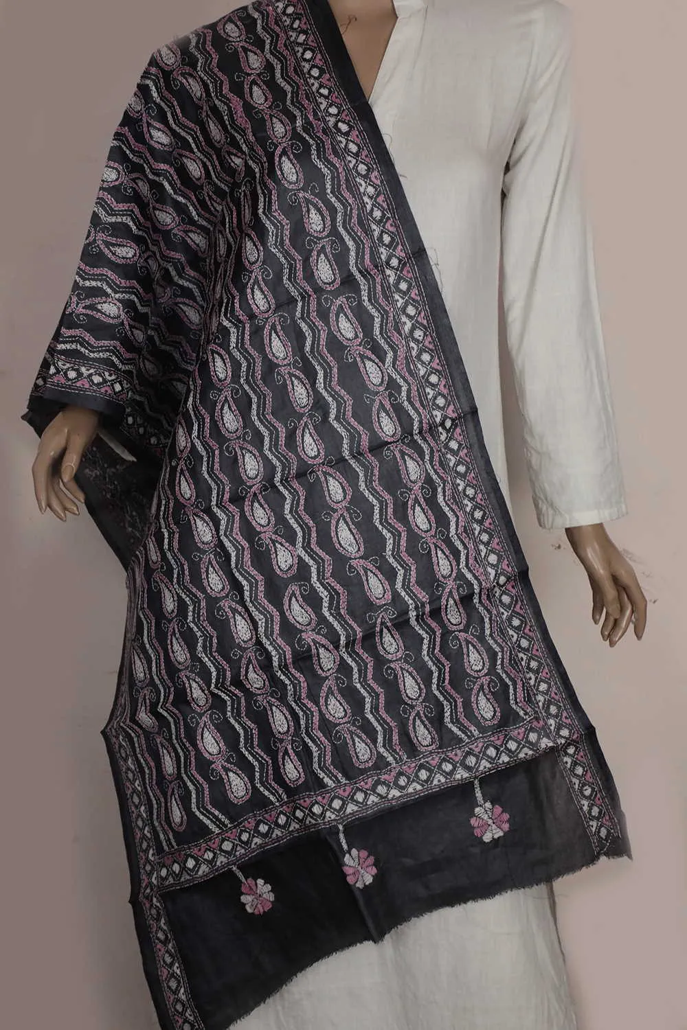 Striped Paisley Patterns Kantha Silk Stole